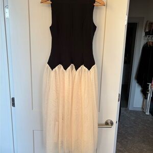 Commense Black and Cream Drop Waist Dress NWT